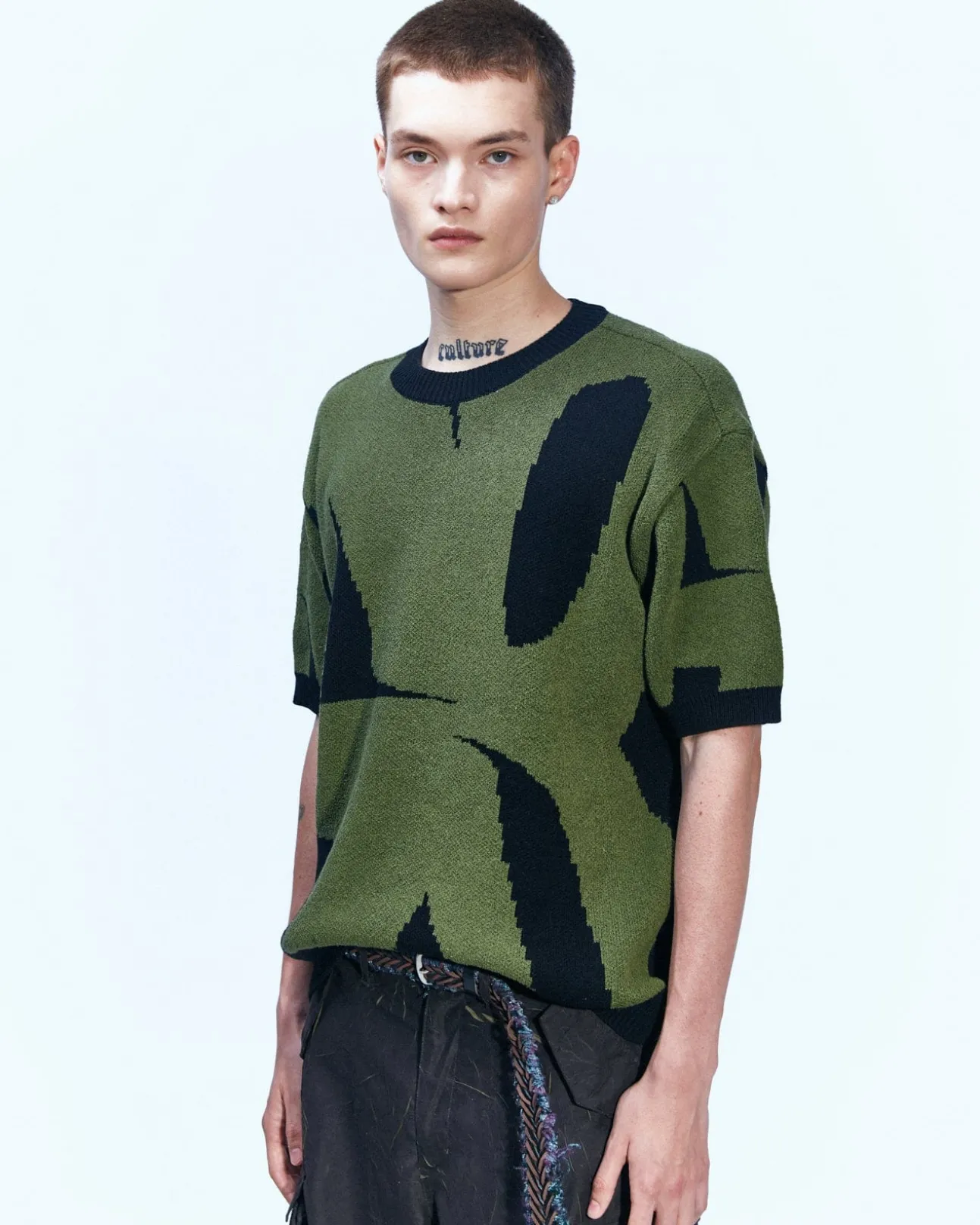 Andersson Bell New Ab Logo Jacquard Short Sleeve Knit Atb864M(Black)-Men Knitwear